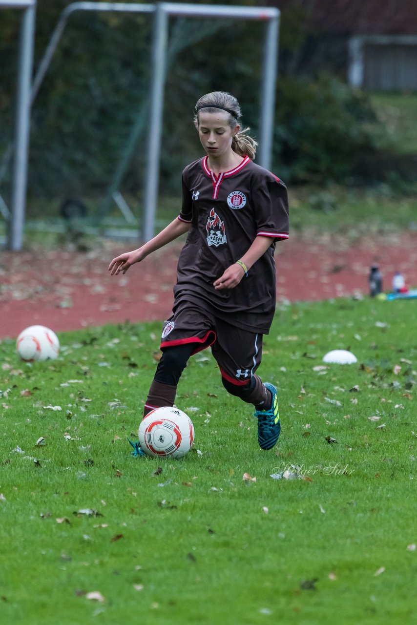 Bild 137 - C-Juniorinnen Halstenbek-Rellingen - St.Pauli : Ergebnis: 0:5